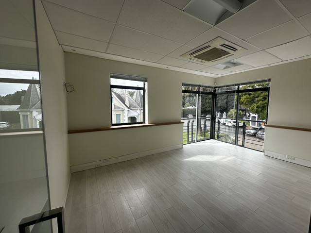 To Let Commercial Property for Rent in Newlands Western Cape